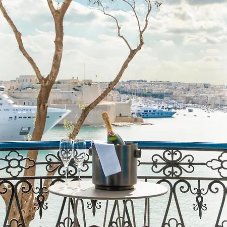 فندق Iniala Harbour House