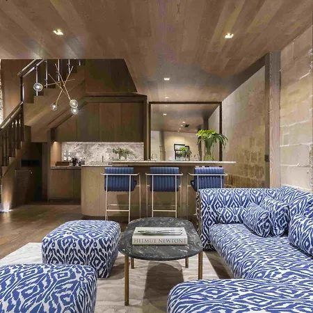 Iniala Harbour House فندق