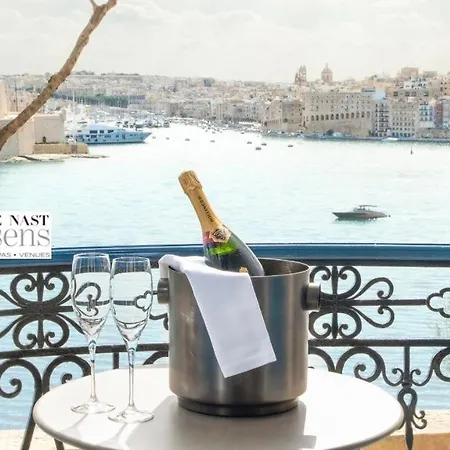 Iniala Harbour House فاليتا