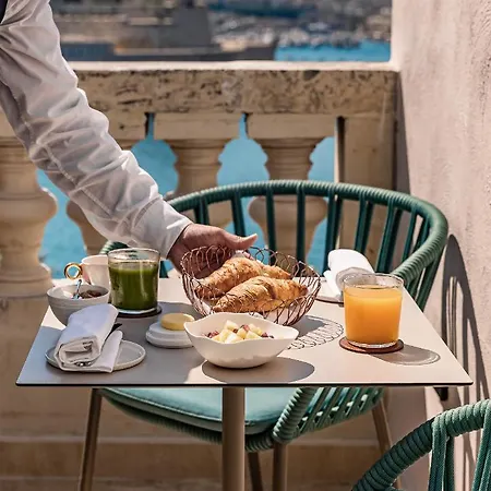 Szálloda Iniala Valletta