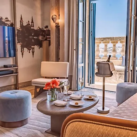 Iniala Harbour House فندق