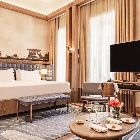 فندق Iniala Harbour House 5*