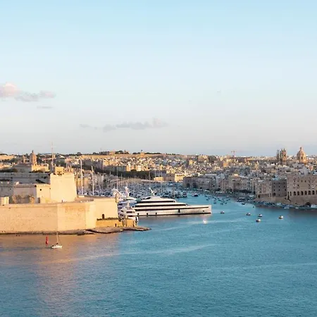 Iniala Harbour House Valletta