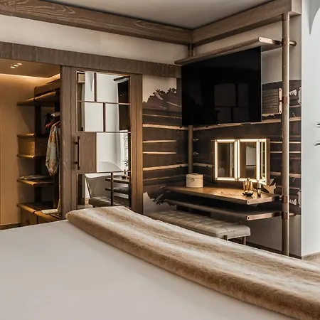 فندق Iniala 5*