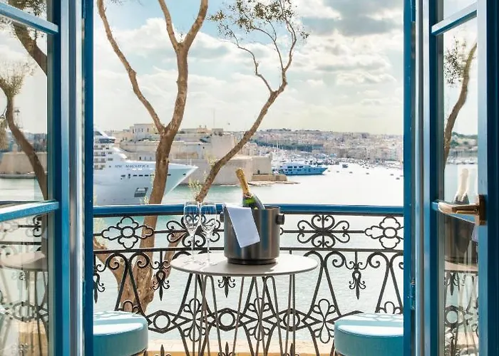 Iniala Harbour House Hotel 5*