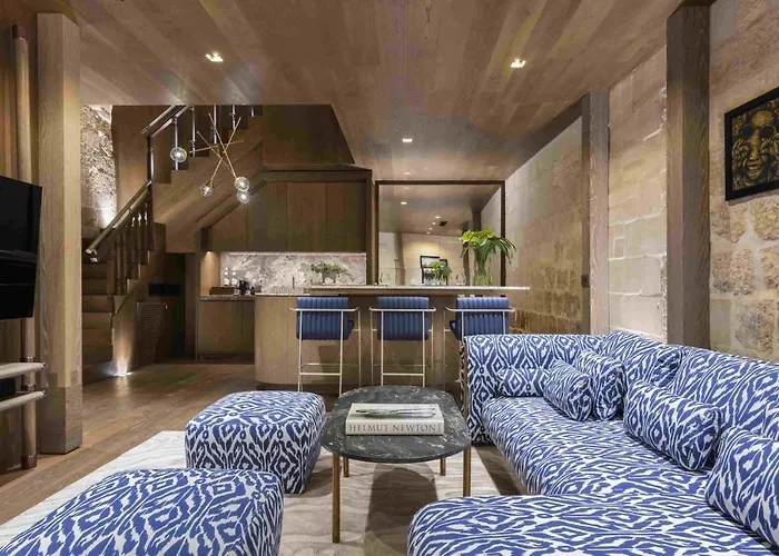 Iniala Harbour House Otel