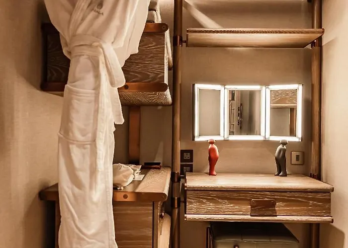 Otel Iniala Harbour House